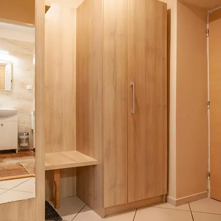 Apartmanhotel Sting 3*